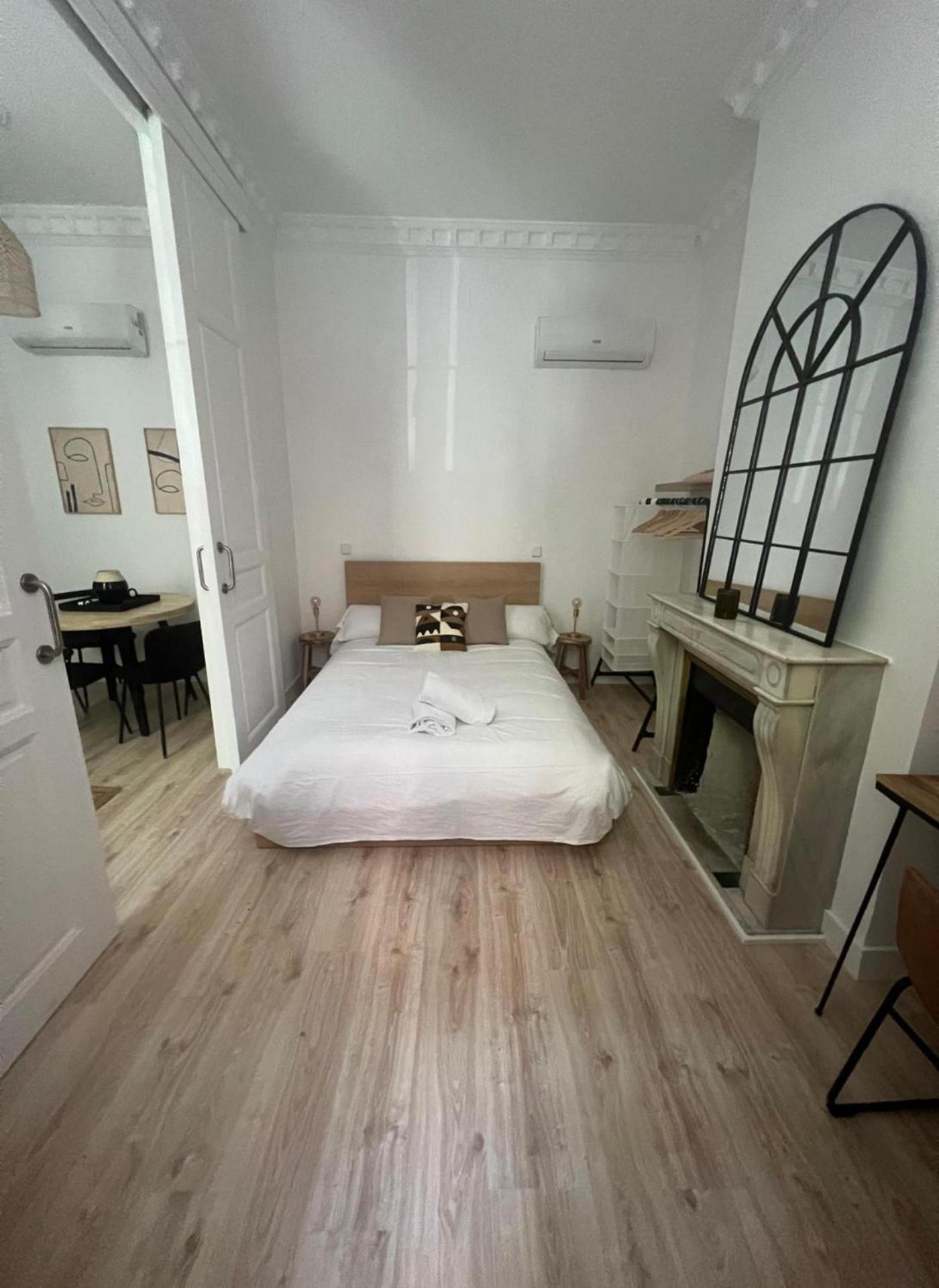 Апартаменты Cool&Central Apt Para 7Pax En Justicia-Centro Мадрид Экстерьер фото